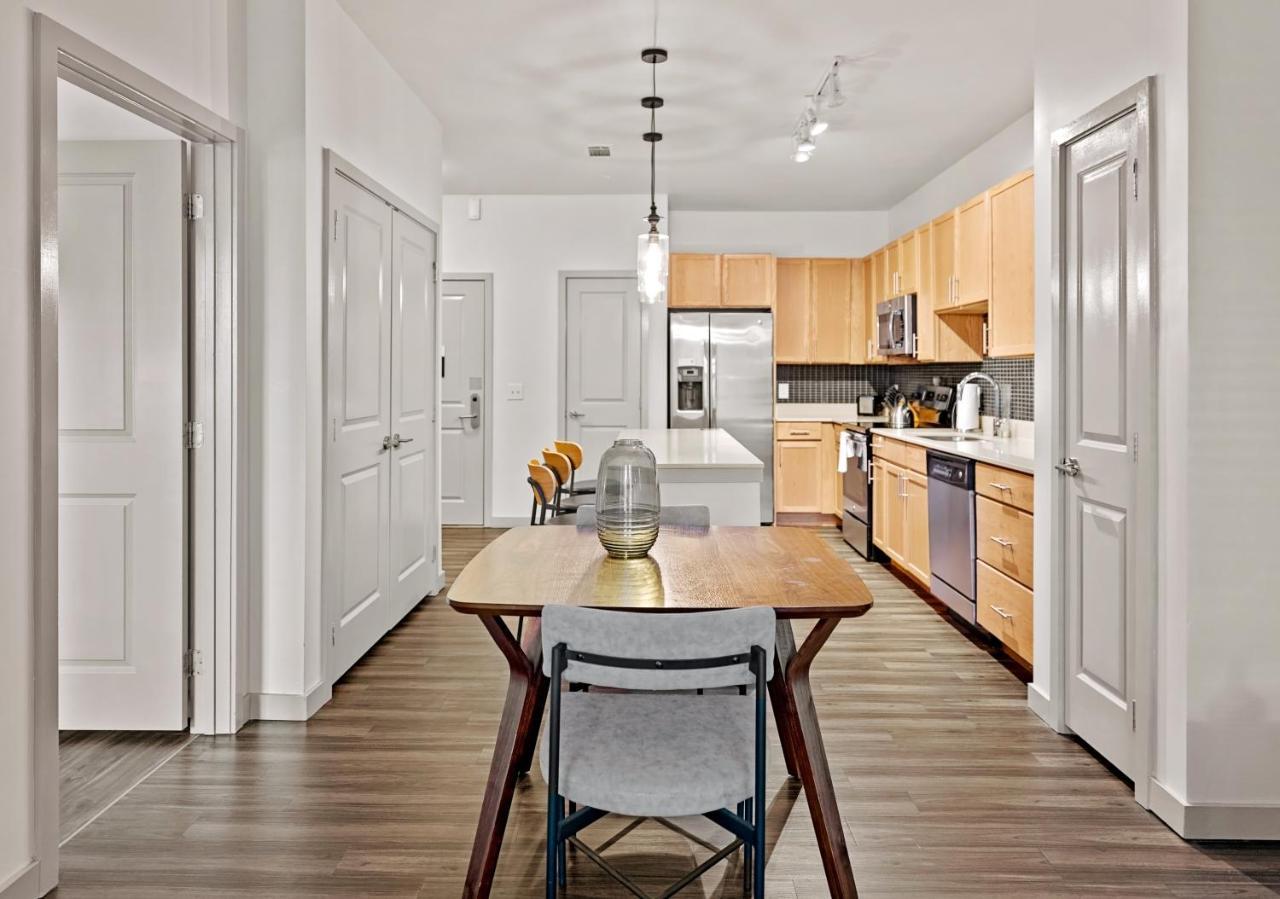 Placemakr Music Row - Vanderbilt แนชวิลล์ ภายนอก รูปภาพ