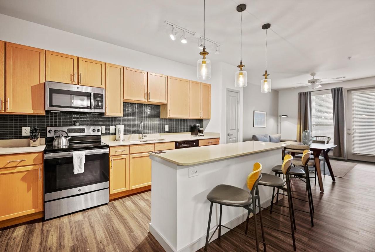 Placemakr Music Row - Vanderbilt แนชวิลล์ ภายนอก รูปภาพ