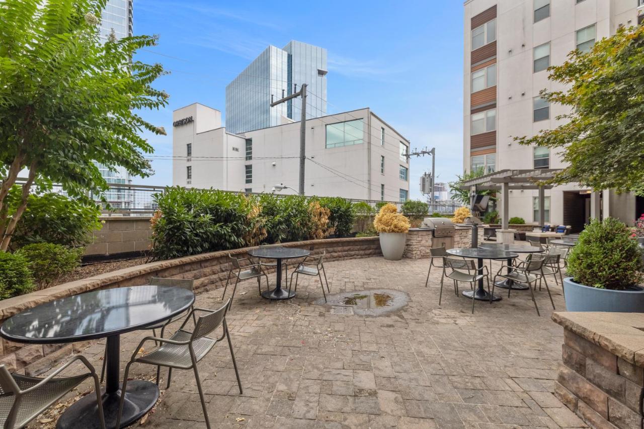 Placemakr Music Row - Vanderbilt แนชวิลล์ ภายนอก รูปภาพ